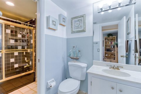 Condominio en venta en Fort Lauderdale, Florida, 2 dormitorios, 83.61 m2 № 2024622 - foto 16