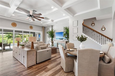 Villa ou maison à louer à New Port Richey, Floride: 5 chambres, 310.94 m2 № 2420436 - photo 9