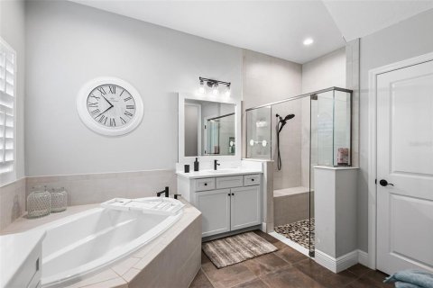 Villa ou maison à louer à New Port Richey, Floride: 5 chambres, 310.94 m2 № 2420436 - photo 17