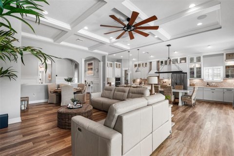 Villa ou maison à louer à New Port Richey, Floride: 5 chambres, 310.94 m2 № 2420436 - photo 13
