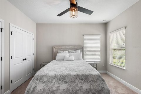 Villa ou maison à louer à New Port Richey, Floride: 5 chambres, 310.94 m2 № 2420436 - photo 24