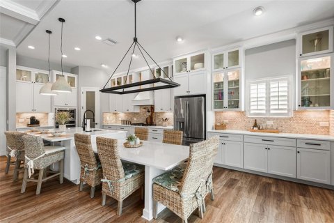 Villa ou maison à louer à New Port Richey, Floride: 5 chambres, 310.94 m2 № 2420436 - photo 7