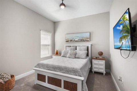 Villa ou maison à louer à New Port Richey, Floride: 5 chambres, 310.94 m2 № 2420436 - photo 21