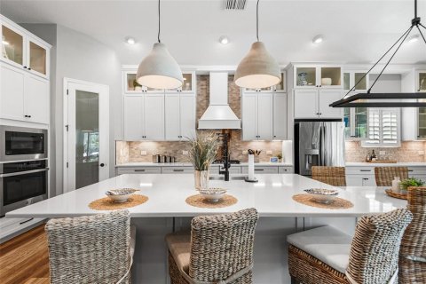Villa ou maison à louer à New Port Richey, Floride: 5 chambres, 310.94 m2 № 2420436 - photo 5
