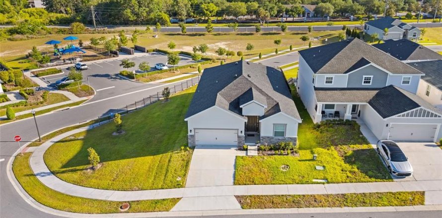 Casa en Davenport, Florida 4 dormitorios, 189.61 m2 № 2195973