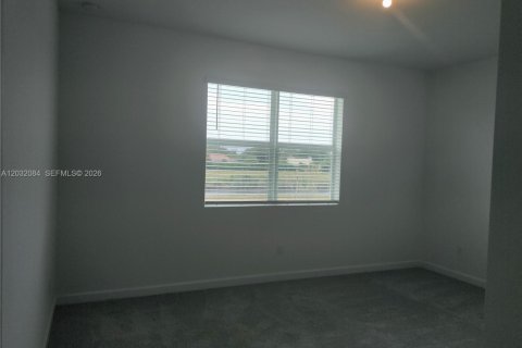 Townhouse in Port St. Lucie, Florida 3 bedrooms, 151.9 sq.m. № 2088434 - photo 10