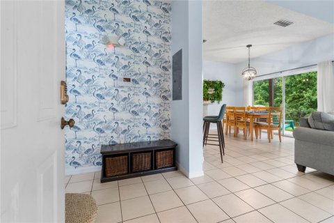 Touwnhouse à vendre à Kissimmee, Floride: 4 chambres, 152.82 m2 № 2207822 - photo 2