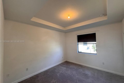 House in Homestead, Florida 3 bedrooms, 143.53 sq.m. № 2038520 - photo 8