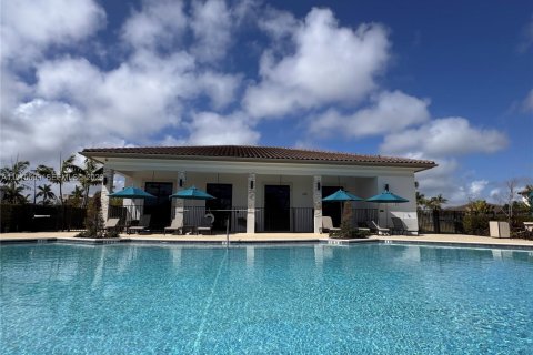 House in Homestead, Florida 3 bedrooms, 143.53 sq.m. № 2038520 - photo 10