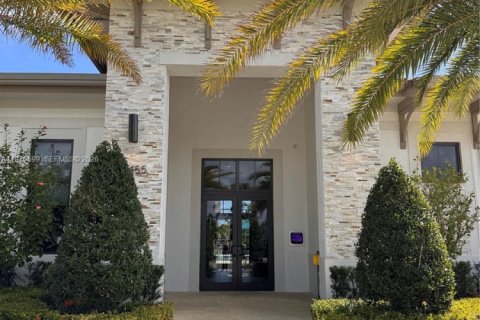 House in Homestead, Florida 3 bedrooms, 143.53 sq.m. № 2038520 - photo 9