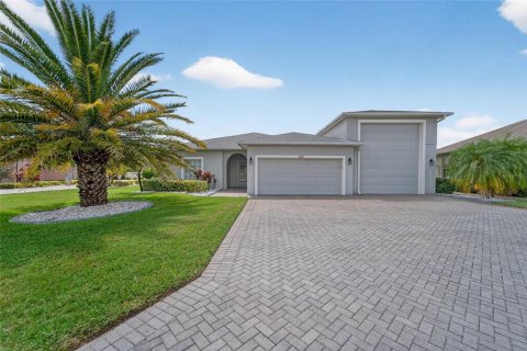 Villa ou maison à vendre à Polk City, Floride: 3 chambres, 185.15 m2 № 2150452 - photo 2