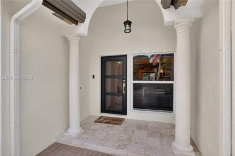 Купить виллу или дом в Майами, Флорида 3 спальни, 154.96м2, № 2068897 - фото 7