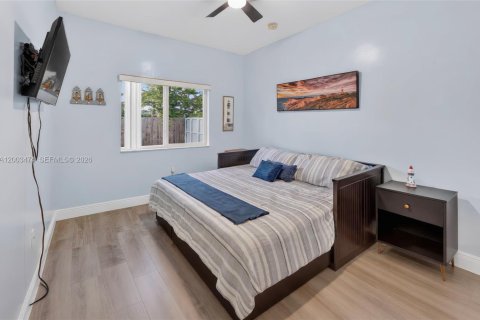 Купить виллу или дом в Майами, Флорида 3 спальни, 154.96м2, № 2068897 - фото 26