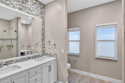 Купить виллу или дом в Майами, Флорида 3 спальни, 154.96м2, № 2068897 - фото 24