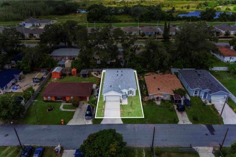Casa en venta en Haines City, Florida, 4 dormitorios, 139.45 m2 № 1882728 - foto 28