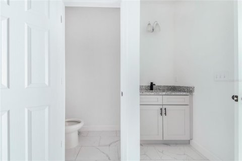 Casa en venta en Haines City, Florida, 4 dormitorios, 139.45 m2 № 1882728 - foto 17