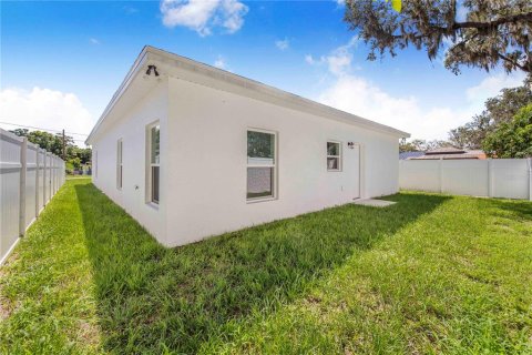 Casa en venta en Haines City, Florida, 4 dormitorios, 139.45 m2 № 1882728 - foto 25
