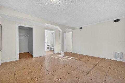 Villa ou maison à vendre à Holiday, Floride: 5 chambres, 178.37 m2 № 2117385 - photo 30