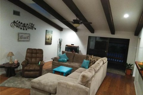 House in Ocala, Florida 4 bedrooms, 229 sq.m. № 1508742 - photo 7