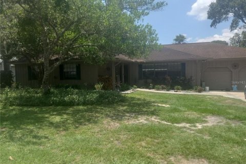 House in Ocala, Florida 4 bedrooms, 229 sq.m. № 1508742 - photo 1