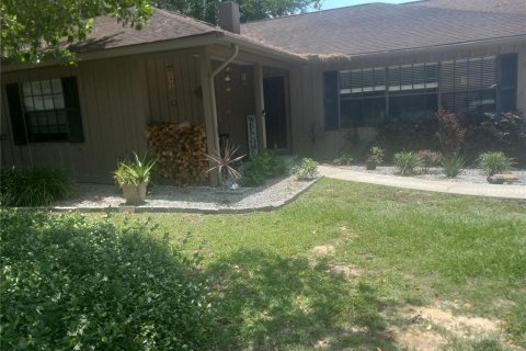 House in Ocala, Florida 4 bedrooms, 229 sq.m. № 1508742 - photo 3