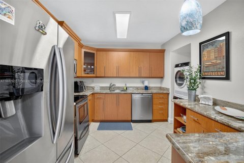 Condominio en venta en Hollywood, Florida, 2 dormitorios, 135.54 m2 № 1945631 - foto 21