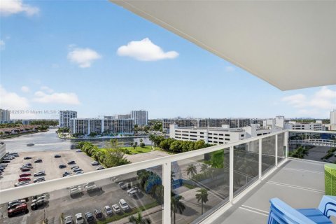 Condominio en venta en Hollywood, Florida, 2 dormitorios, 135.54 m2 № 1945631 - foto 7
