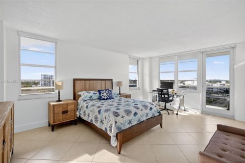 Condominio en venta en Hollywood, Florida, 2 dormitorios, 135.54 m2 № 1945631 - foto 26