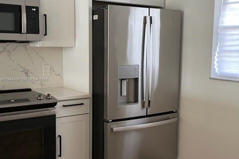 Снять в аренду кондоминиум в Атлантис, Флорида 2 спальни, 132.01м2, № 2005184 - фото 17