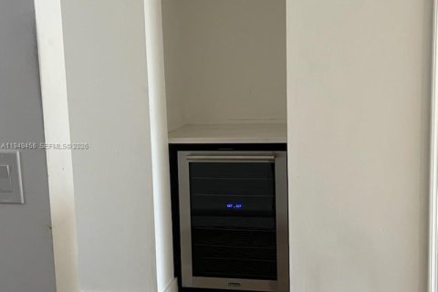 Снять в аренду кондоминиум в Атлантис, Флорида 2 спальни, 132.01м2, № 2005184 - фото 15