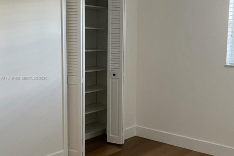 Снять в аренду кондоминиум в Атлантис, Флорида 2 спальни, 132.01м2, № 2005184 - фото 12