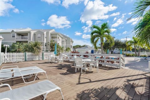 Copropriété à louer à Saint Petersburg, Floride: 2 chambres, 67.82 m2 № 2227294 - photo 17
