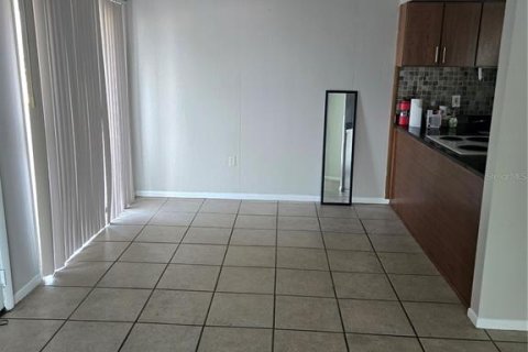 Condo in Orlando, Florida, 1 bedroom № 2214068 - photo 11