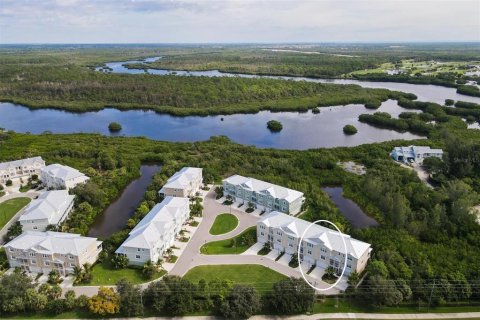 Touwnhouse à louer à Placida, Floride: 3 chambres, 222.04 m2 № 1083009 - photo 7