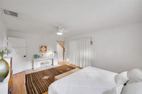 House in West Palm Beach, Florida 3 bedrooms, 154.59 sq.m. № 1938675 - photo 29