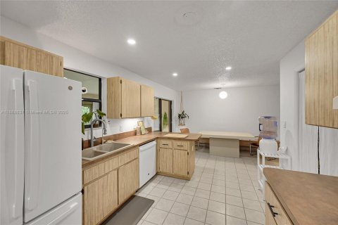 Villa ou maison à vendre à West Palm Beach, Floride: 3 chambres, 154.59 m2 № 1938675 - photo 18