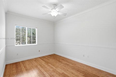 Снять в аренду виллу или дом в Мирамар, Флорида 5 спален, 274.15м2, № 1989805 - фото 24