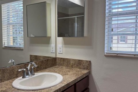 Touwnhouse à vendre à Tampa, Floride: 2 chambres, 101.08 m2 № 1906572 - photo 17