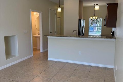 Touwnhouse à vendre à Tampa, Floride: 2 chambres, 101.08 m2 № 1906572 - photo 8