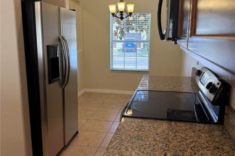 Touwnhouse à vendre à Tampa, Floride: 2 chambres, 101.08 m2 № 1906572 - photo 6