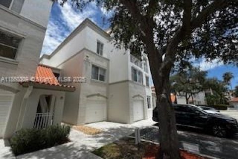 Copropriété à vendre à Palm Beach Gardens, Floride: 1 chambre, 78.6 m2 № 1887714 - photo 2