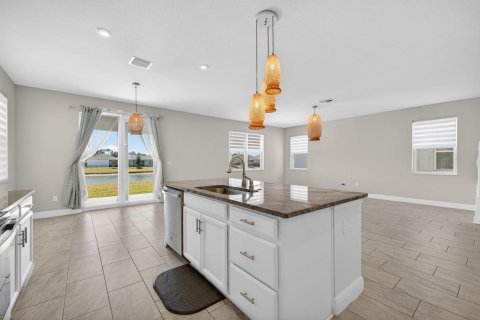 Villa ou maison à vendre à Port St. Lucie, Floride: 5 chambres, 230.12 m2 № 2087367 - photo 16