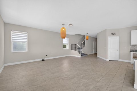 Villa ou maison à vendre à Port St. Lucie, Floride: 5 chambres, 230.12 m2 № 2087367 - photo 13