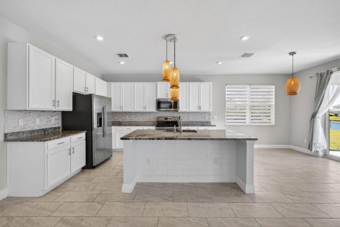 Villa ou maison à vendre à Port St. Lucie, Floride: 5 chambres, 230.12 m2 № 2087367 - photo 14