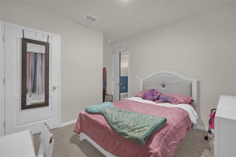 Casa en venta en Kissimmee, Florida, 4 dormitorios, 171.5 m2 № 2308116 - foto 27