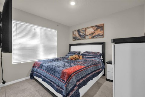 Casa en venta en Kissimmee, Florida, 4 dormitorios, 171.5 m2 № 2308116 - foto 24