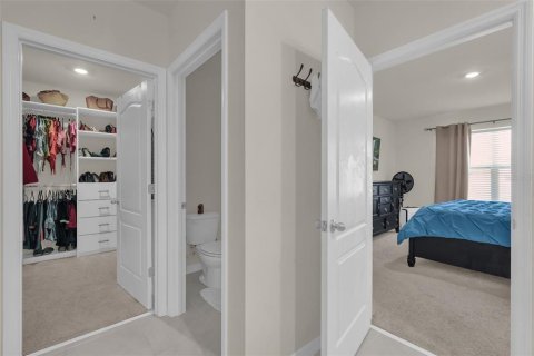 Casa en venta en Kissimmee, Florida, 4 dormitorios, 171.5 m2 № 2308116 - foto 16