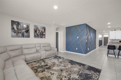 Casa en venta en Kissimmee, Florida, 4 dormitorios, 171.5 m2 № 2308116 - foto 4