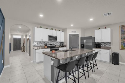 Casa en venta en Kissimmee, Florida, 4 dormitorios, 171.5 m2 № 2308116 - foto 8