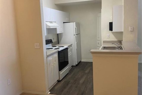 Copropriété à louer à Tampa, Floride: 1 chambre, 82.87 m2 № 2415498 - photo 6